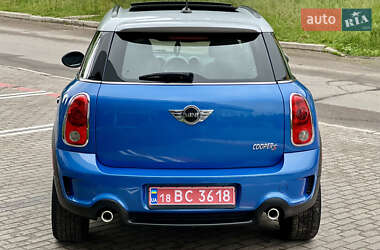 Позашляховик / Кросовер MINI Countryman 2012 в  фото 19 Позашляховик / Кросовер MINI Countryman 2012 в