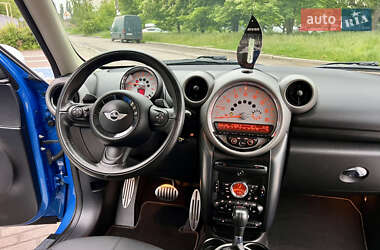 Позашляховик / Кросовер MINI Countryman 2012 в  фото 45 Позашляховик / Кросовер MINI Countryman 2012 в