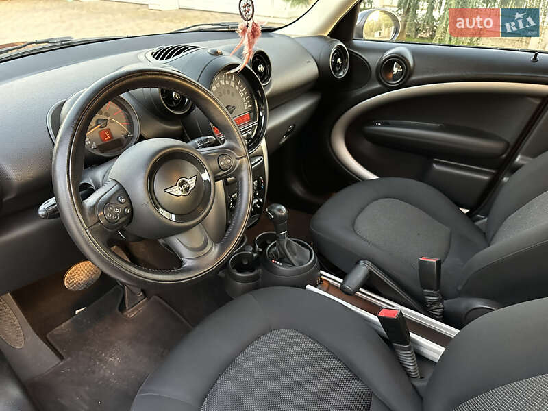 Позашляховик / Кросовер MINI Countryman 2015 в Чорноморську фото 28 Позашляховик / Кросовер MINI Countryman 2015 в Чорноморську