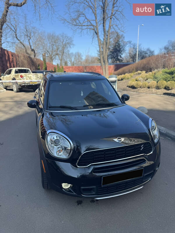 Внедорожник / Кроссовер MINI Countryman 2014 в Киеве