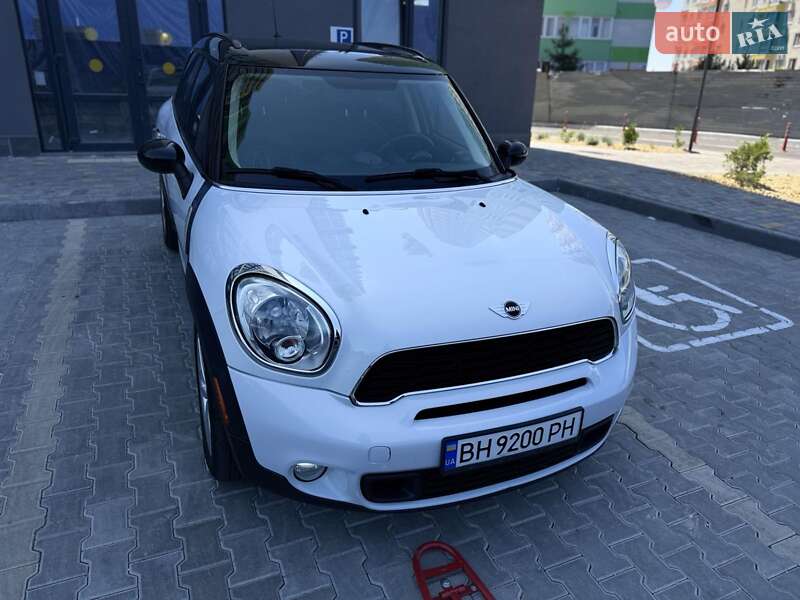 Внедорожник / Кроссовер MINI Countryman 2014 в Одессе