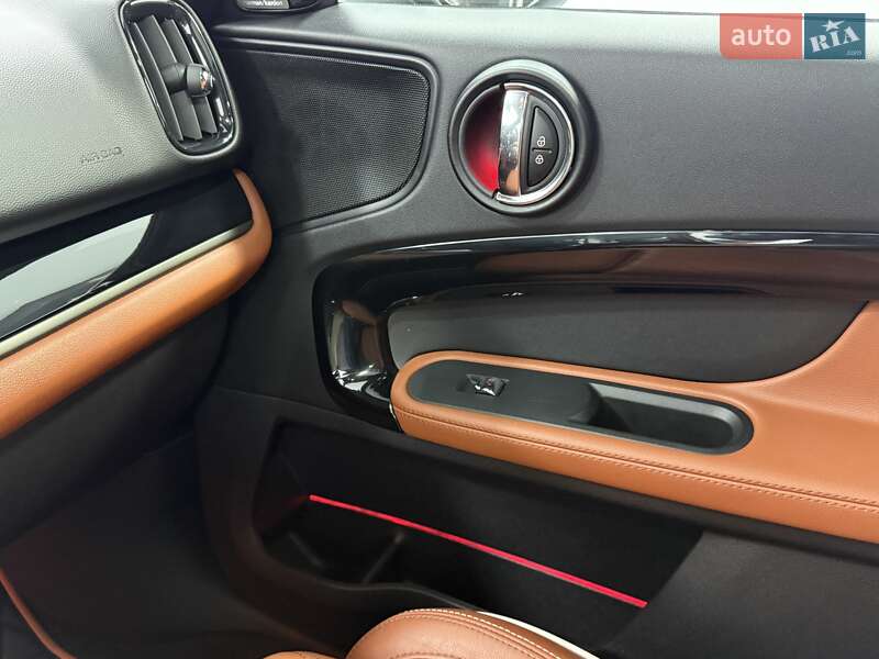 Внедорожник / Кроссовер MINI Countryman 2021 в Одессе