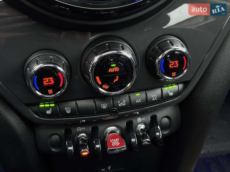 Хэтчбек MINI Countryman 2019 в Киеве