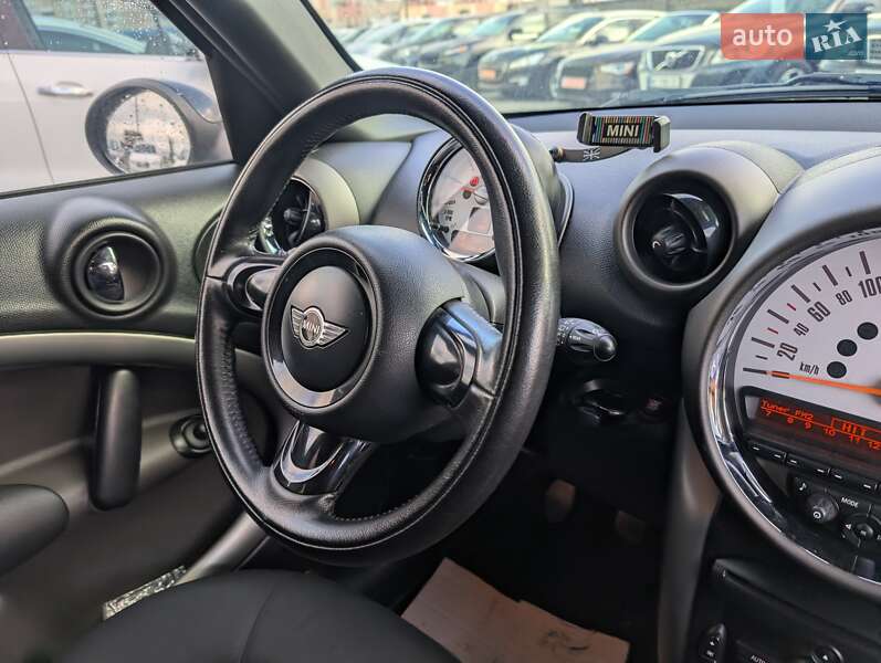 Позашляховик / Кросовер MINI Countryman 2012 в Рівному фото 37 Позашляховик / Кросовер MINI Countryman 2012 в Рівному