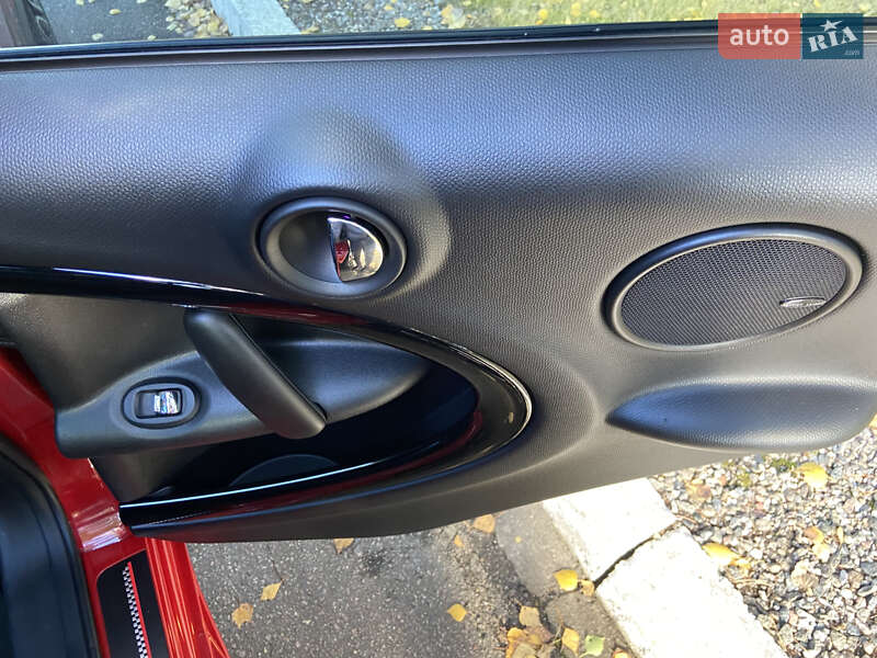 Внедорожник / Кроссовер MINI Countryman 2016 в Киеве фото 28 Внедорожник / Кроссовер MINI Countryman 2016 в Киеве