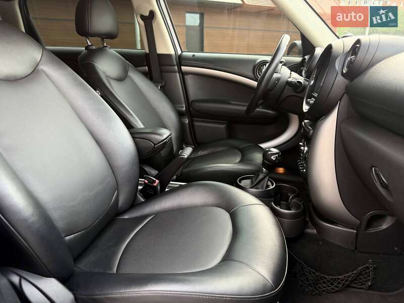 Внедорожник / Кроссовер MINI Countryman 2014 в Кривом Роге фото 29 Внедорожник / Кроссовер MINI Countryman 2014 в Кривом Роге