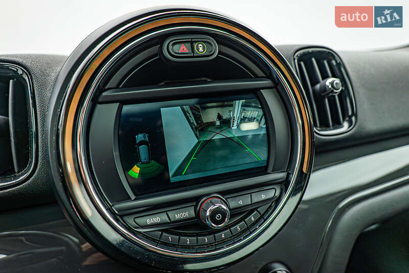 Хэтчбек MINI Countryman 2018 в Киеве фото 17 Хэтчбек MINI Countryman 2018 в Киеве