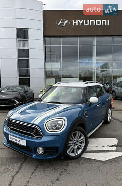 Хэтчбек MINI Countryman 2019 в Киеве