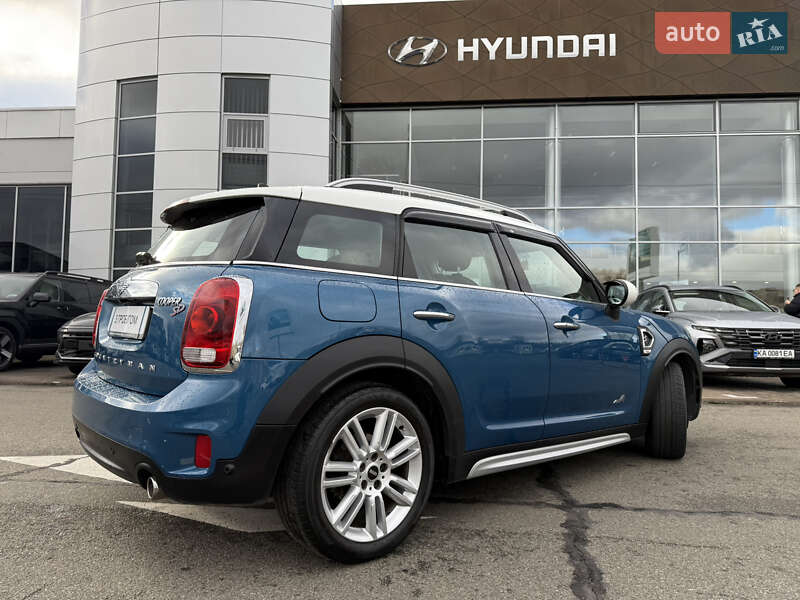 Хэтчбек MINI Countryman 2019 в Киеве