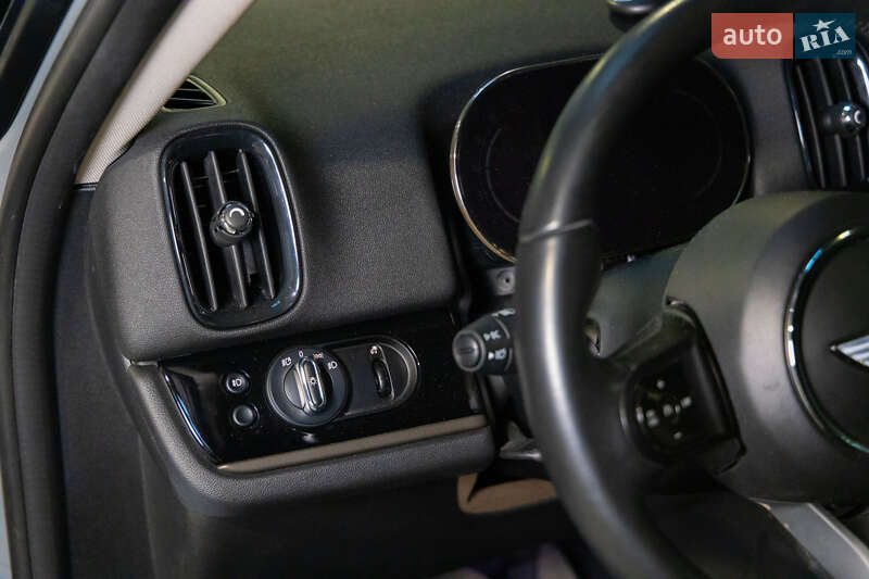 Внедорожник / Кроссовер MINI Countryman 2021 в Луцке