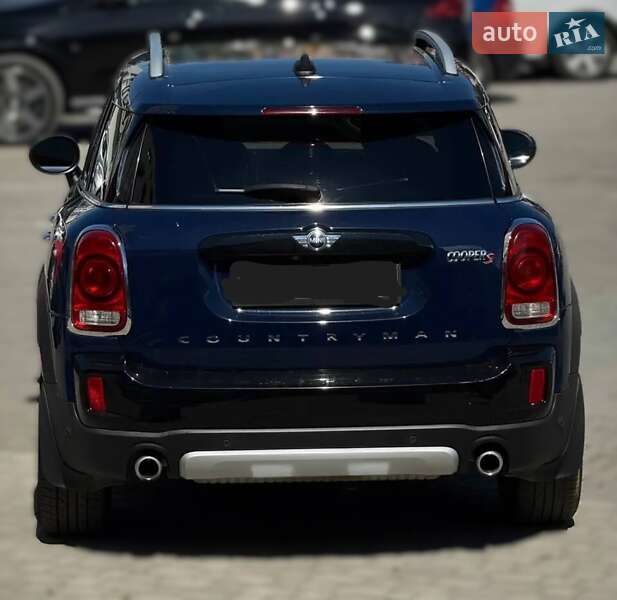 Хэтчбек MINI Countryman 2018 в Киеве