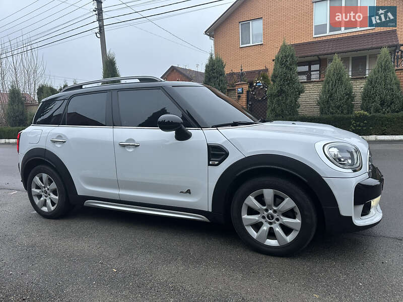 Хэтчбек MINI Countryman 2018 в Киеве фото 41 Хэтчбек MINI Countryman 2018 в Киеве