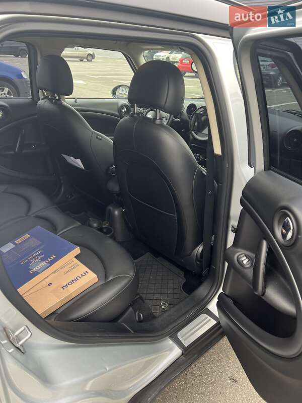 Позашляховик / Кросовер MINI Countryman 2014 в Києві фото 8 Позашляховик / Кросовер MINI Countryman 2014 в Києві