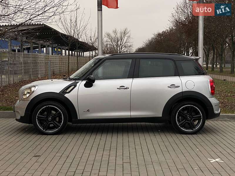 Внедорожник / Кроссовер MINI Countryman 2011 в Днепре фото 5 Внедорожник / Кроссовер MINI Countryman 2011 в Днепре