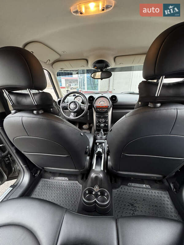 Позашляховик / Кросовер MINI Countryman 2014 в Чернігові фото 24 Позашляховик / Кросовер MINI Countryman 2014 в Чернігові