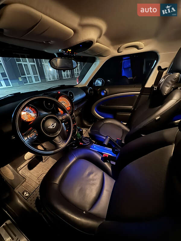 Позашляховик / Кросовер MINI Countryman 2014 в Чернігові фото 32 Позашляховик / Кросовер MINI Countryman 2014 в Чернігові