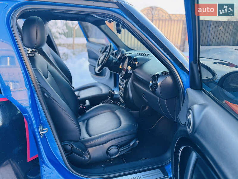 Внедорожник / Кроссовер MINI Countryman 2013 в Ромнах