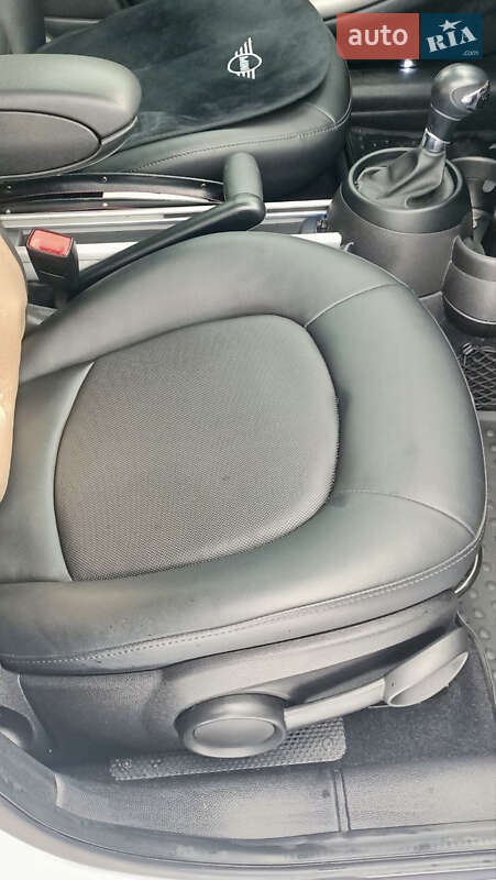 Внедорожник / Кроссовер MINI Countryman 2016 в Днепре фото 22 Внедорожник / Кроссовер MINI Countryman 2016 в Днепре