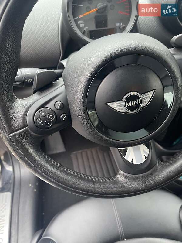 Хэтчбек MINI Countryman 2015 в Одессе