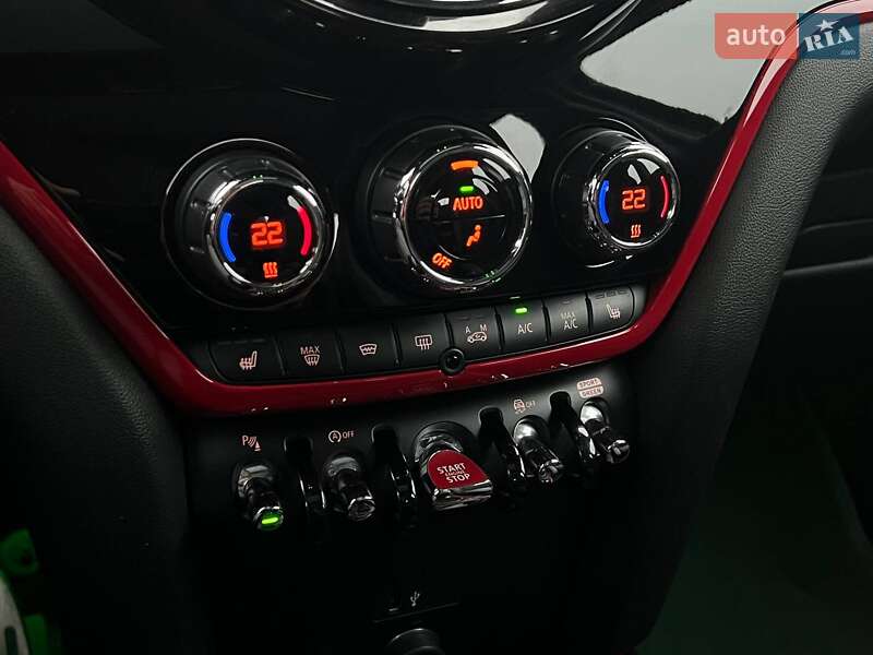 Хэтчбек MINI Countryman 2019 в Киеве