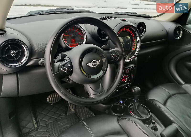 Внедорожник / Кроссовер MINI Countryman 2015 в Киеве фото 15 Внедорожник / Кроссовер MINI Countryman 2015 в Киеве