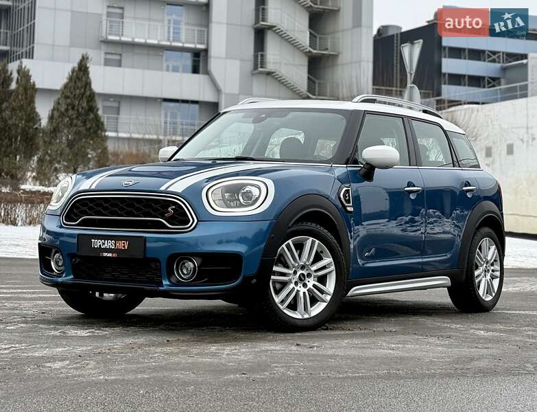 Хэтчбек MINI Countryman 2019 в Киеве фото 7 Хэтчбек MINI Countryman 2019 в Киеве