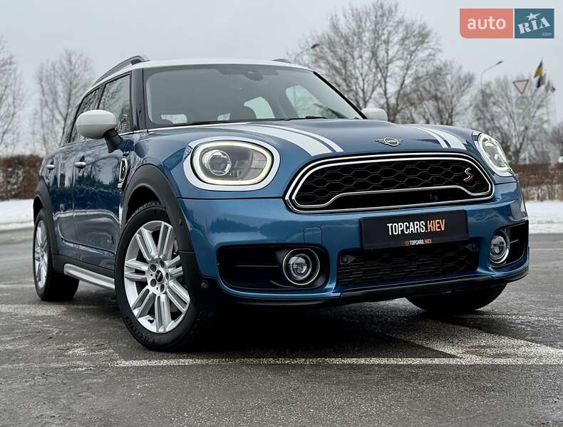 Хэтчбек MINI Countryman 2019 в Киеве фото 28 Хэтчбек MINI Countryman 2019 в Киеве