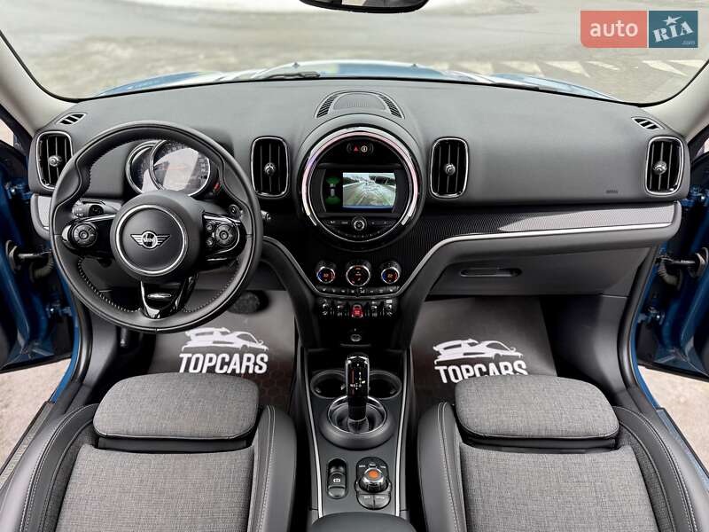 Хэтчбек MINI Countryman 2019 в Киеве фото 67 Хэтчбек MINI Countryman 2019 в Киеве
