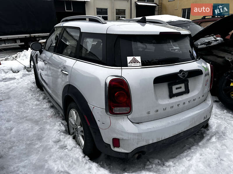 Хэтчбек MINI Countryman 2017 в Броварах фото 3 Хэтчбек MINI Countryman 2017 в Броварах