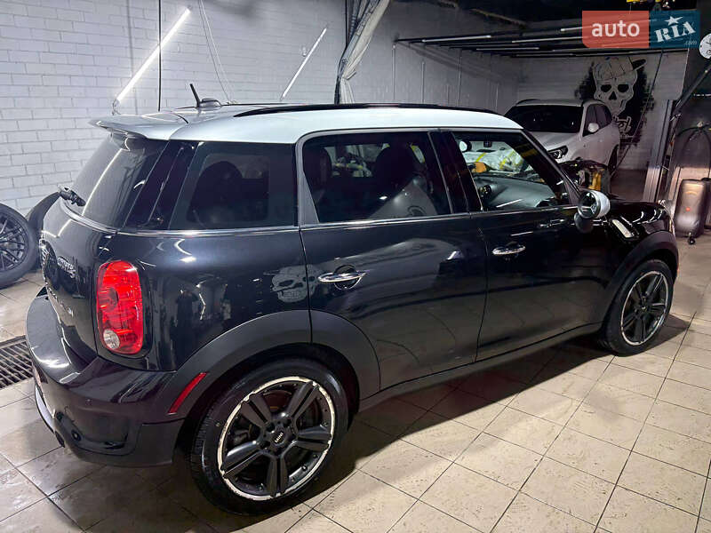 Позашляховик / Кросовер MINI Countryman 2016 в Києві