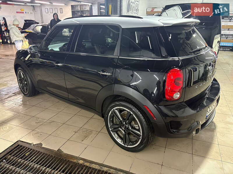 Позашляховик / Кросовер MINI Countryman 2016 в Києві