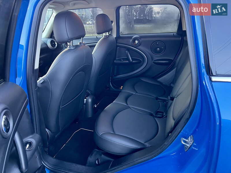 Внедорожник / Кроссовер MINI Countryman 2012 в Ровно