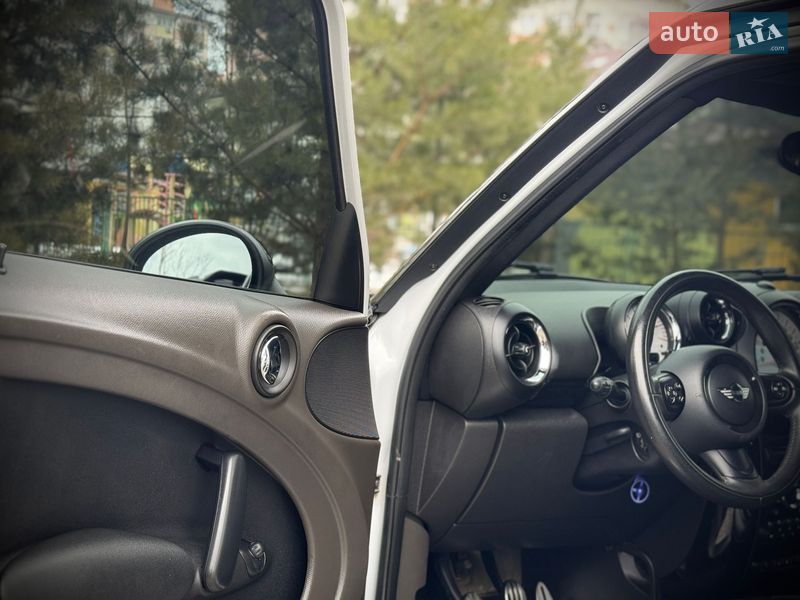 Внедорожник / Кроссовер MINI Countryman 2011 в Ивано-Франковске фото 23 Внедорожник / Кроссовер MINI Countryman 2011 в Ивано-Франковске