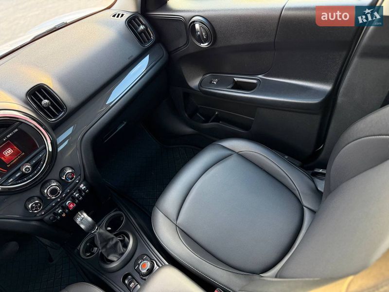Хэтчбек MINI Countryman 2019 в Кривом Роге фото 33 Хэтчбек MINI Countryman 2019 в Кривом Роге