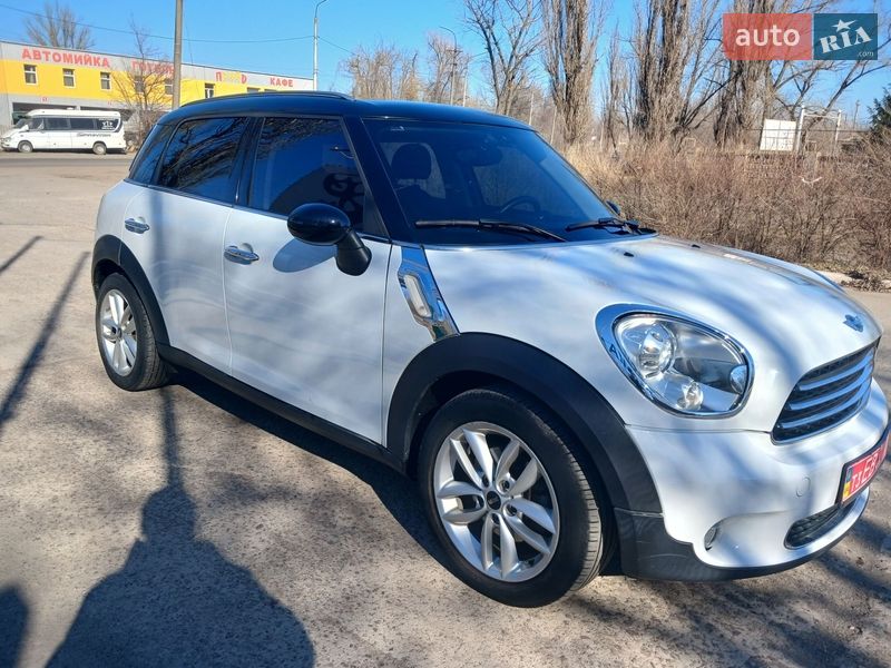 Внедорожник / Кроссовер MINI Countryman 2014 в Кривом Роге
