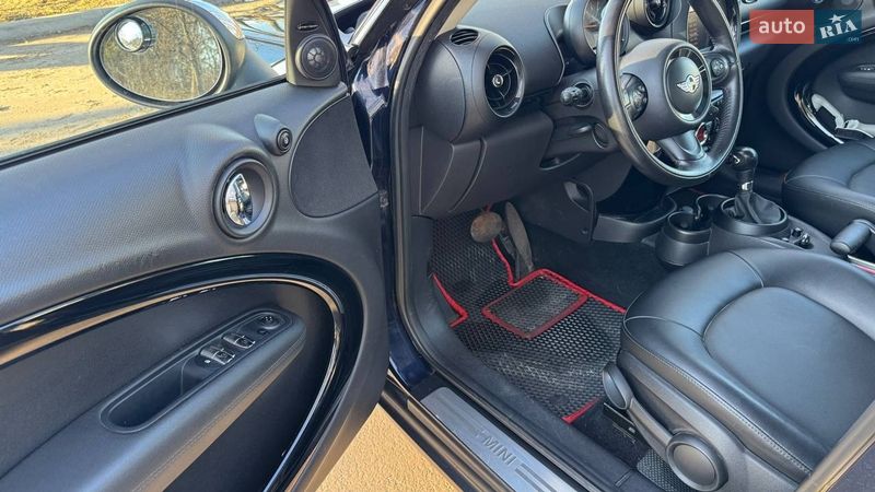 Внедорожник / Кроссовер MINI Countryman 2016 в Черкассах