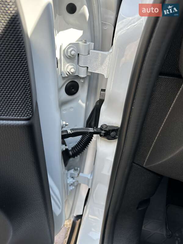 Внедорожник / Кроссовер MINI Countryman 2014 в Гайсине