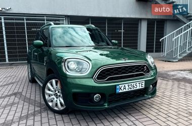 Хэтчбек MINI Countryman 2019 в Киеве