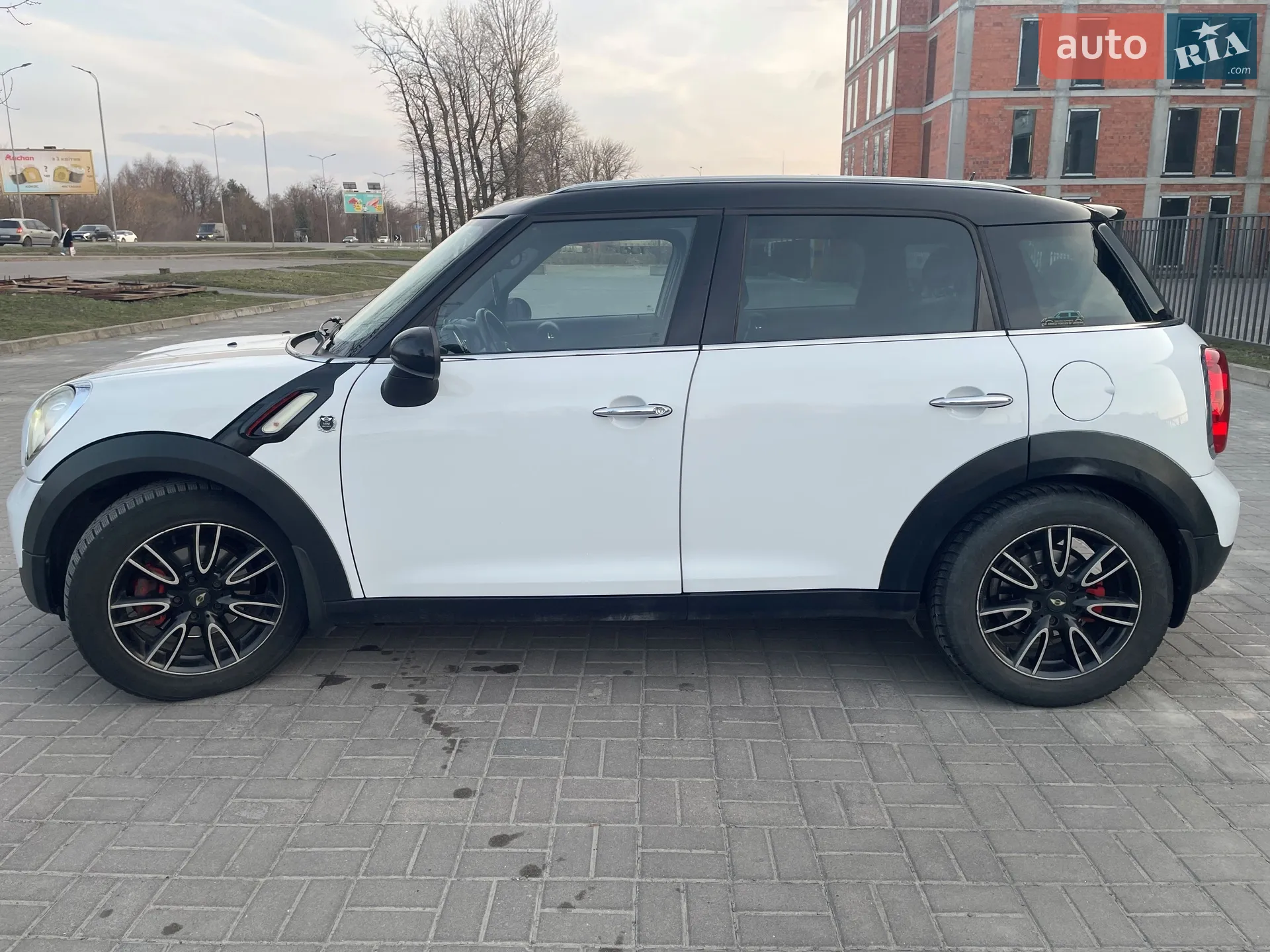 2010 MINI Countryman - мініатюра 16