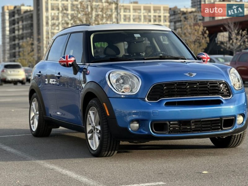 Внедорожник / Кроссовер MINI Countryman 2013 в Киеве