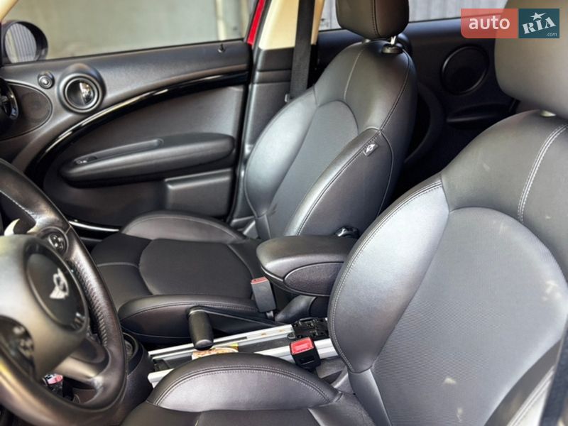 Внедорожник / Кроссовер MINI Countryman 2014 в Киеве