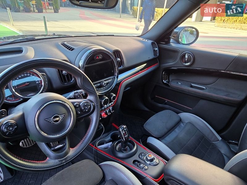 Хэтчбек MINI Countryman 2020 в Киеве
