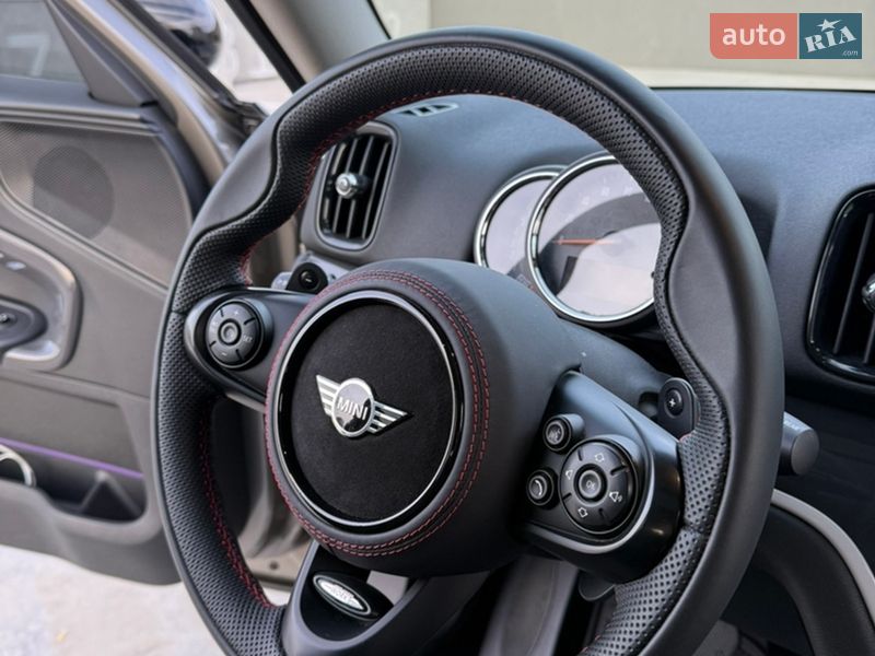 Хэтчбек MINI Countryman 2018 в Львове фото 20 Хэтчбек MINI Countryman 2018 в Львове