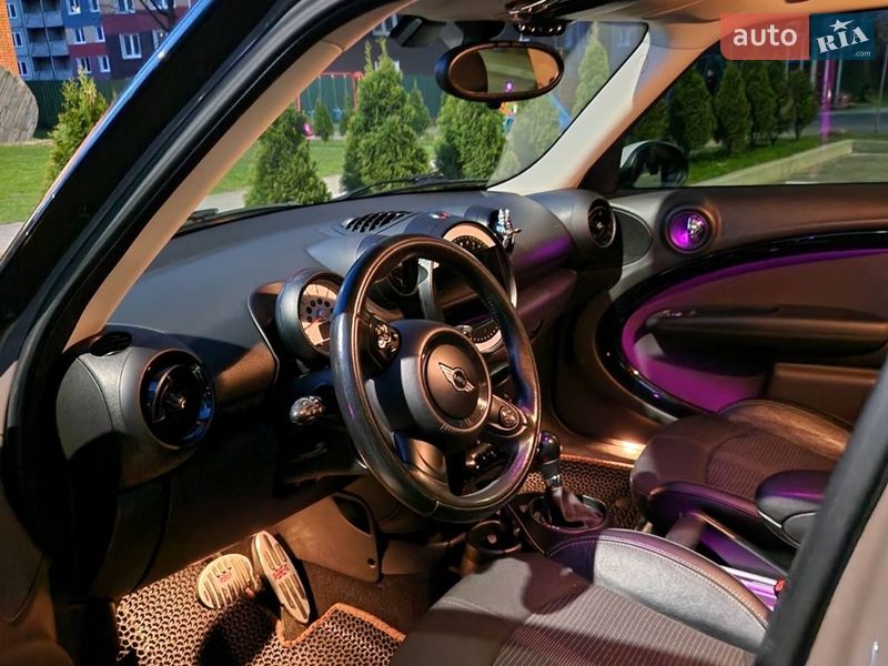 Позашляховик / Кросовер MINI Countryman 2012 в Києві фото 14 Позашляховик / Кросовер MINI Countryman 2012 в Києві