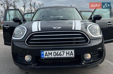 Хэтчбек MINI Countryman 2017 в Киеве