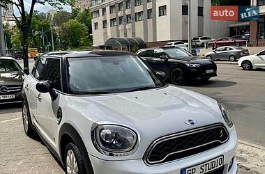 Хетчбек MINI Countryman 2017 в Києві
