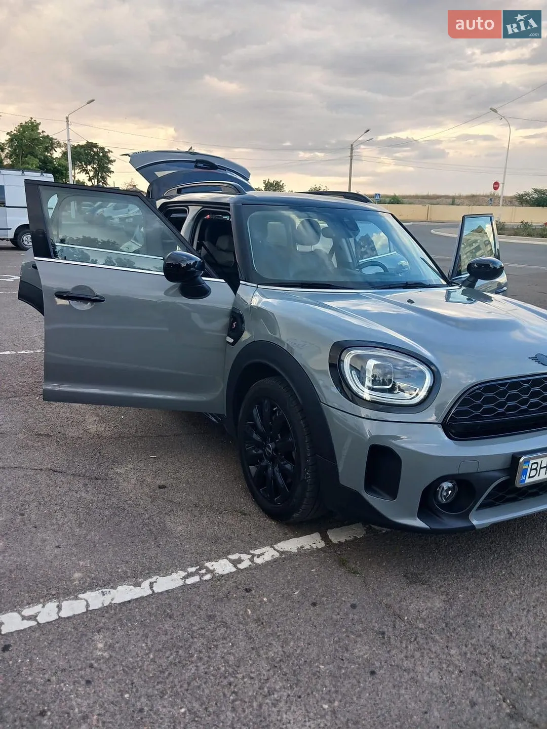 2022 MINI Countryman - фото 1