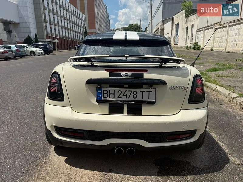 MINI Coupe