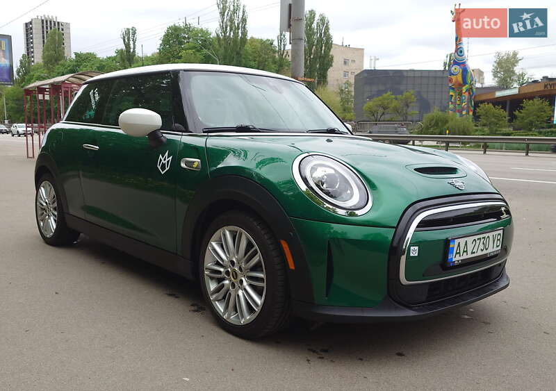 Хетчбек MINI Electric 2020 в Києві