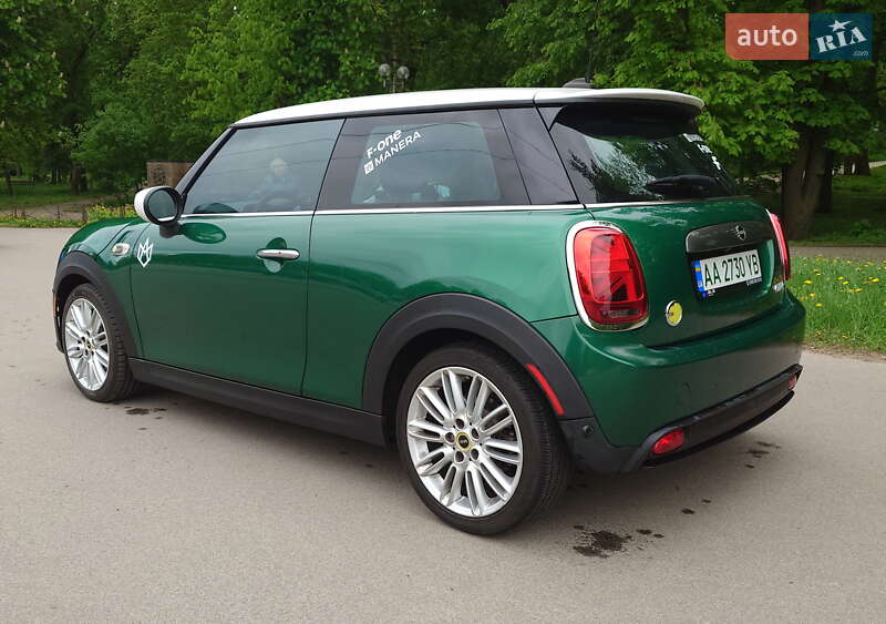 Хетчбек MINI Electric 2020 в Києві